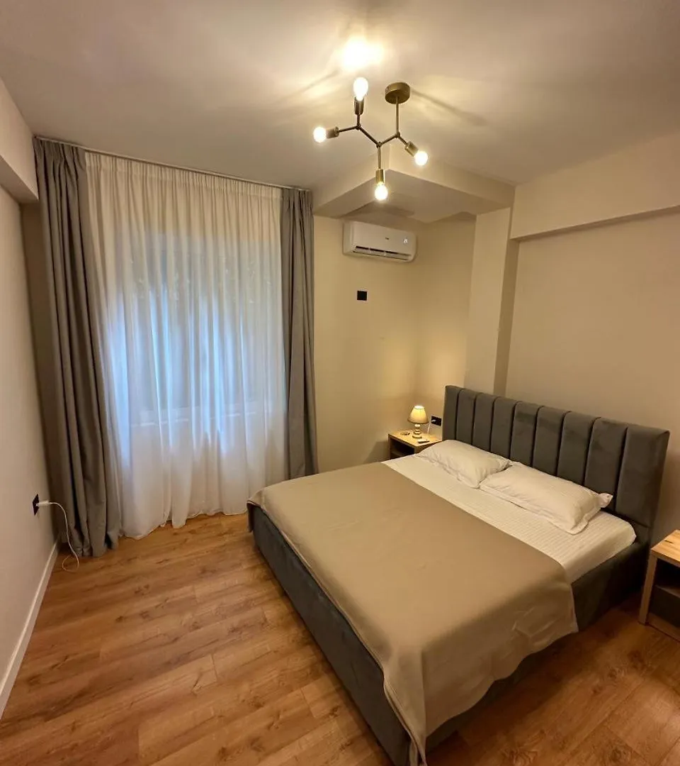 Bougainvilla Apartments Tirana 0*,  Albania